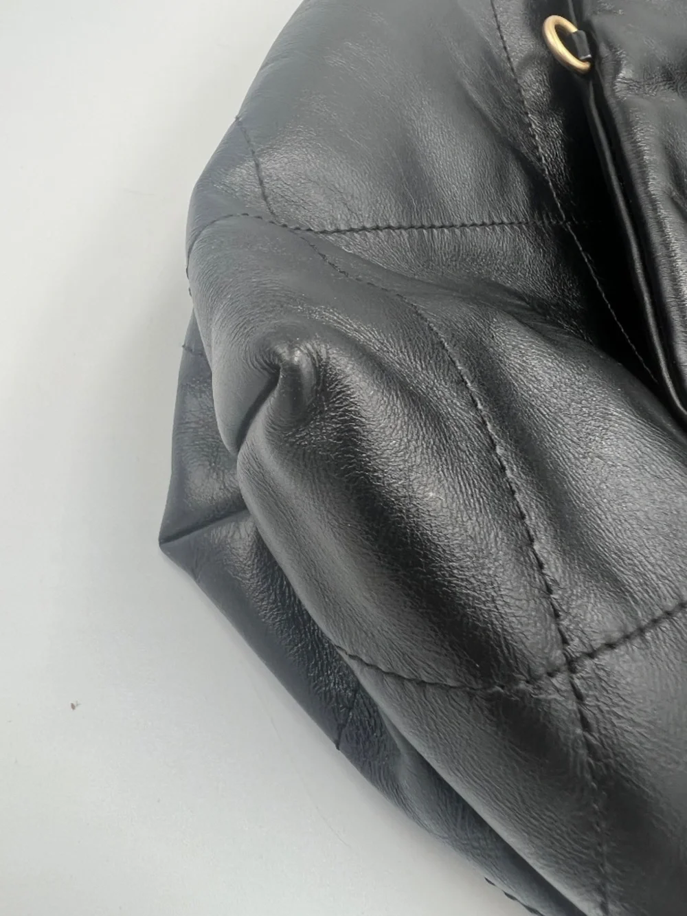 CHANEL Calfskin Quilted Chanel 22 Black